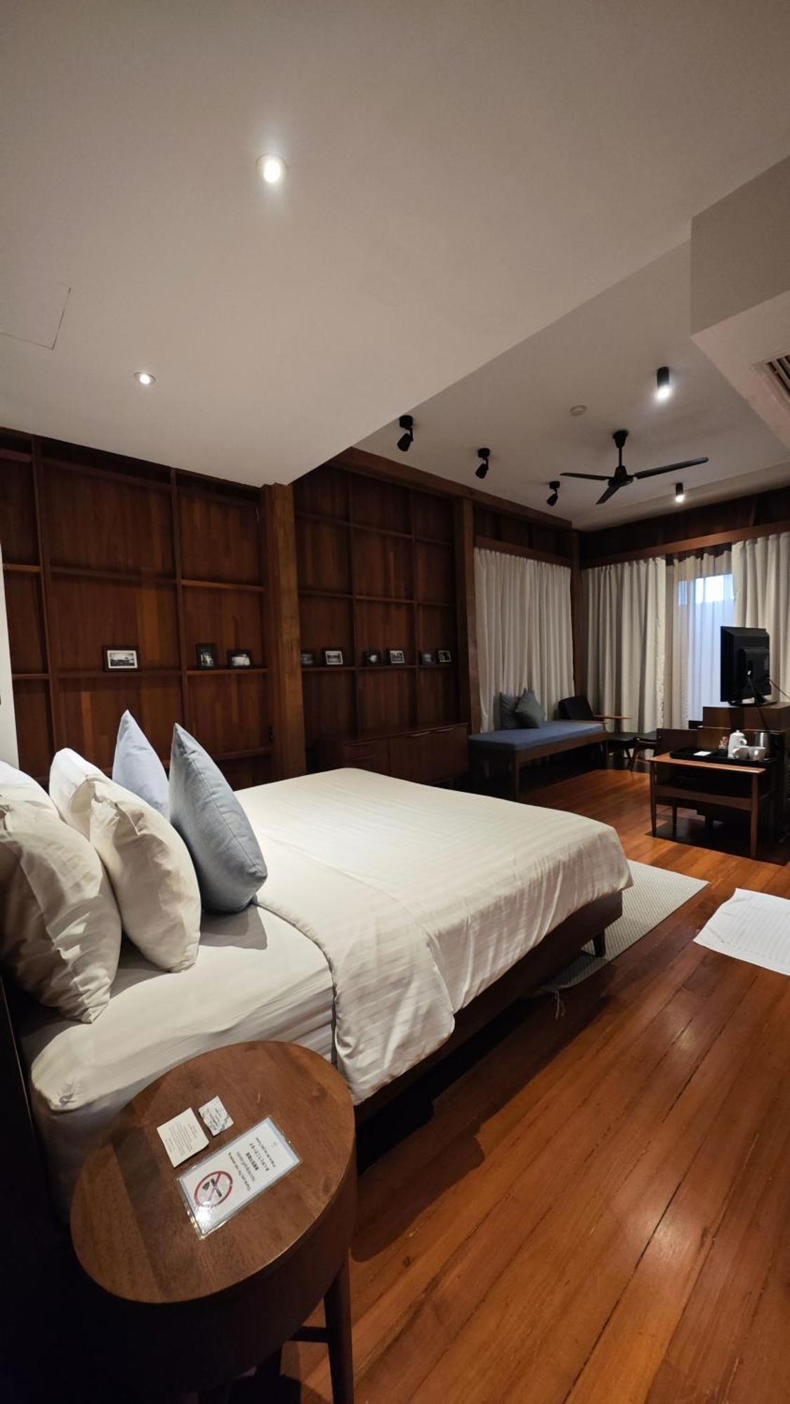 Chann Bangkok Noi Banguecoque Exterior foto