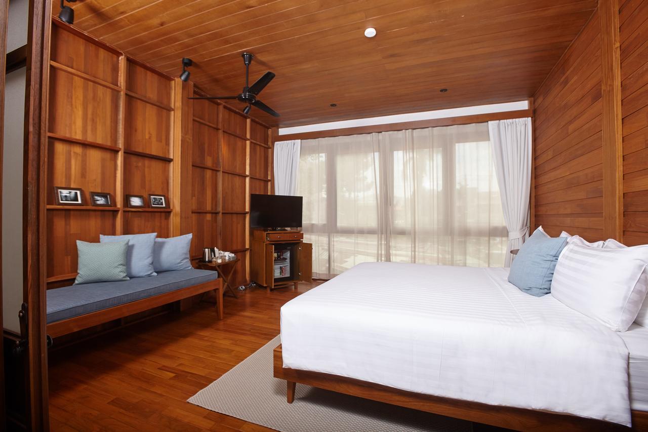 Chann Bangkok Noi Banguecoque Exterior foto